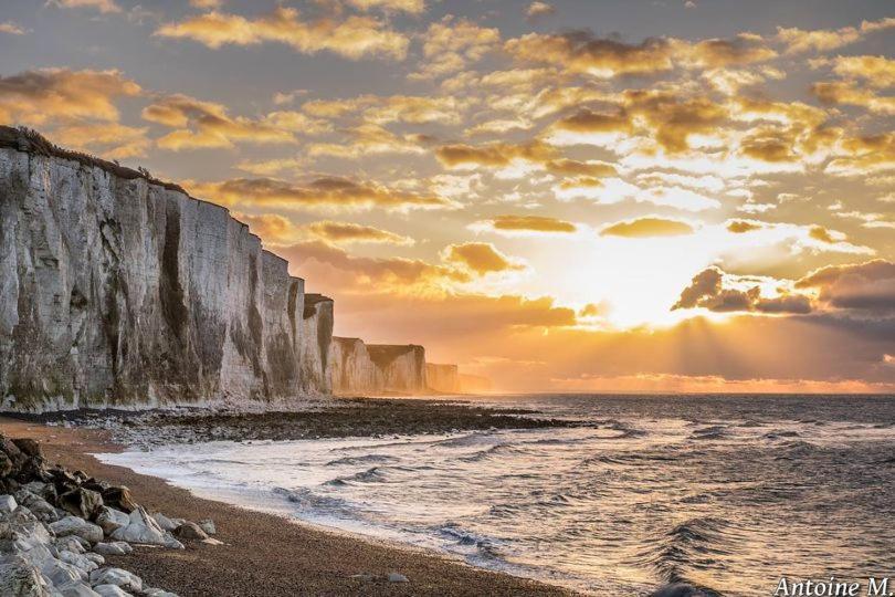 La Verriere. Les Locations Isahora C'Est Aussi Plusieurs Appart' De Standing A 2 Pas Du Chateau D'Eu, Des Falaises Du Treport, De Mers Les Bains Et Aux Portes De La Baie De Somme Eu (Seine-Maritime) Luaran gambar