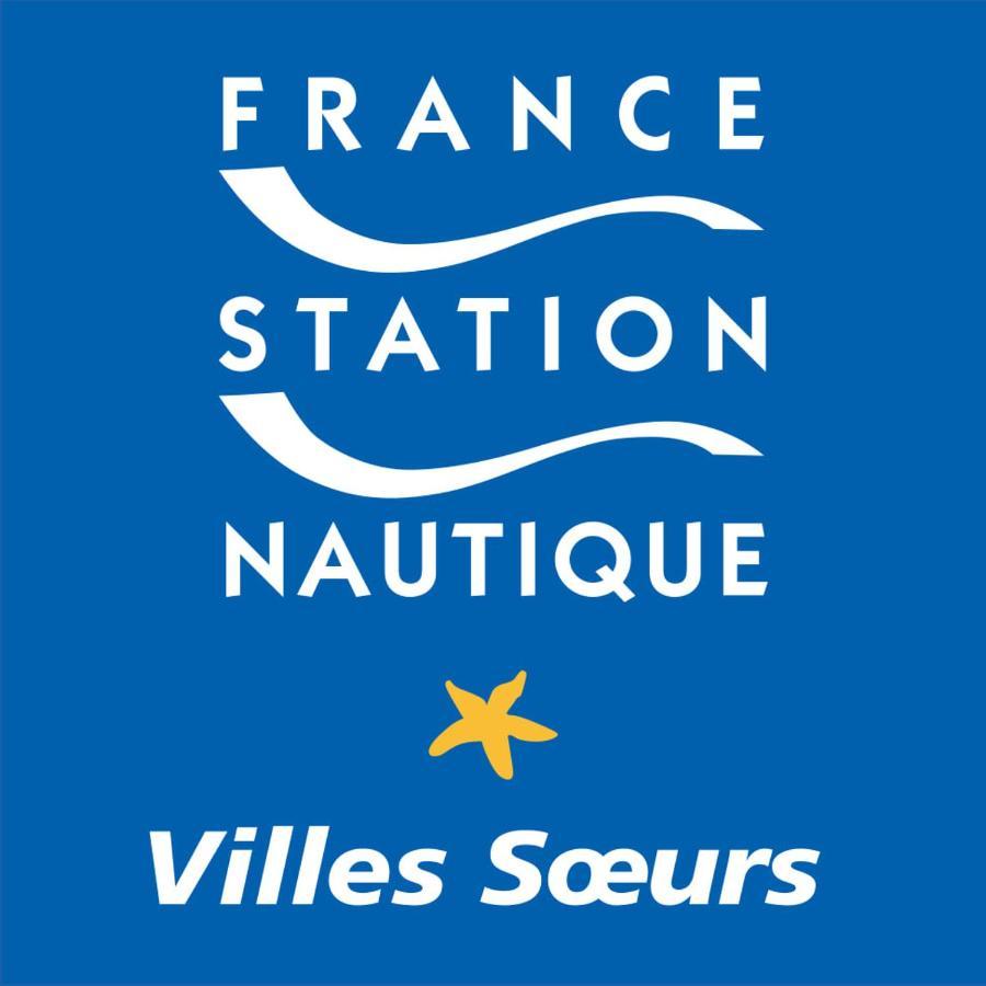 La Verriere. Les Locations Isahora C'Est Aussi Plusieurs Appart' De Standing A 2 Pas Du Chateau D'Eu, Des Falaises Du Treport, De Mers Les Bains Et Aux Portes De La Baie De Somme Eu (Seine-Maritime) Luaran gambar